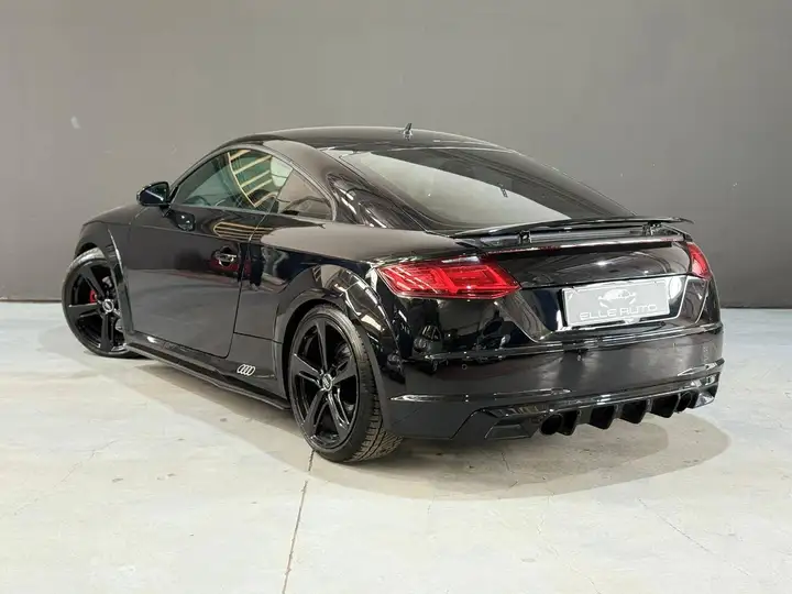 Audi TT Coupe 2.0 tfsi S line - foto 4 di 4