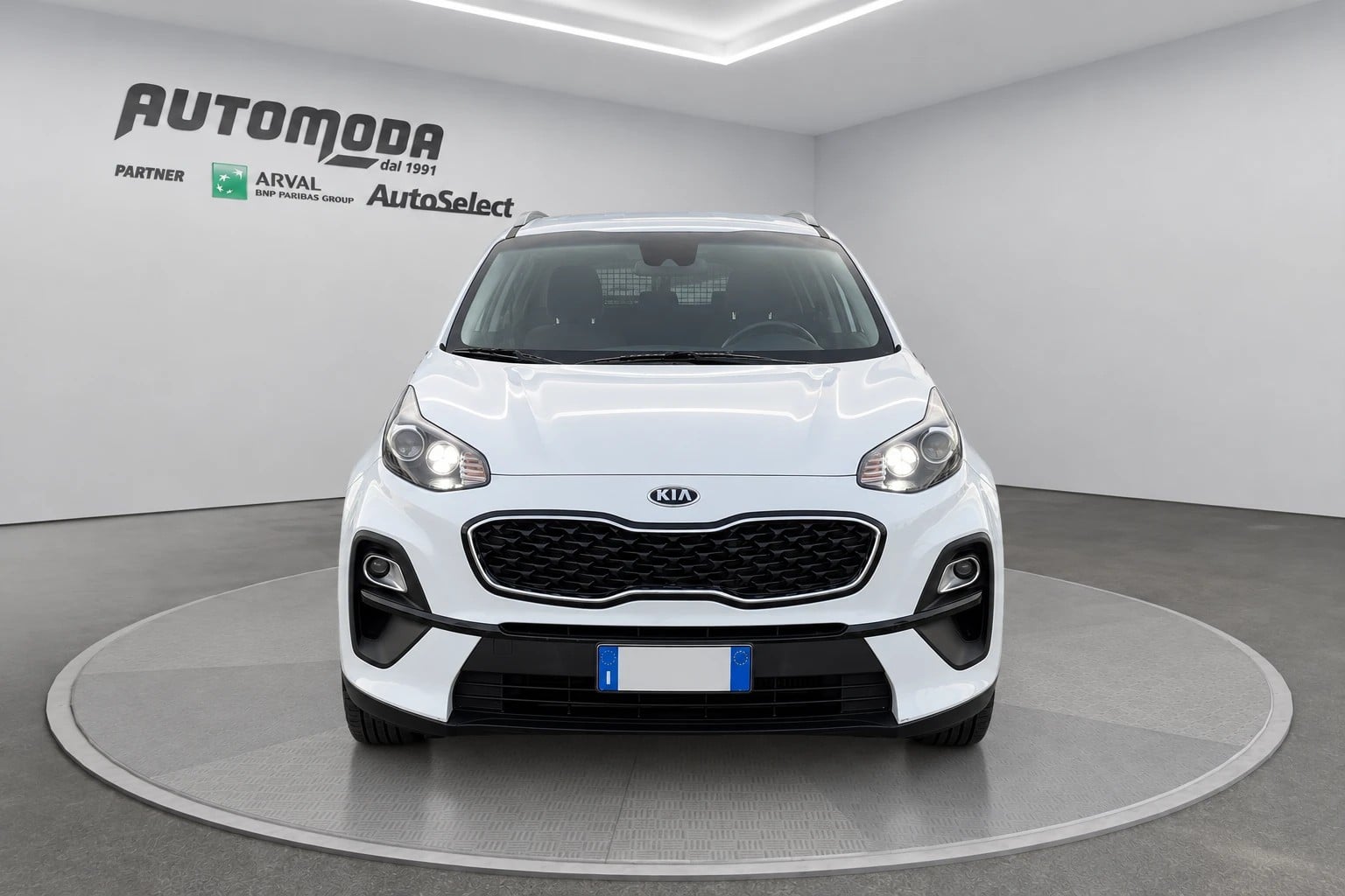 Kia Sportage 1.6 crdi Business 2wd 115cv Autocarro N1 - foto 2 di 4