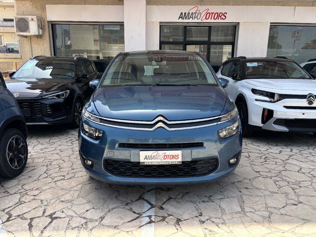 Citroen Grand C4 Picasso 1.5 bluehdi Shine s&s 130cv - foto 3 di 4
