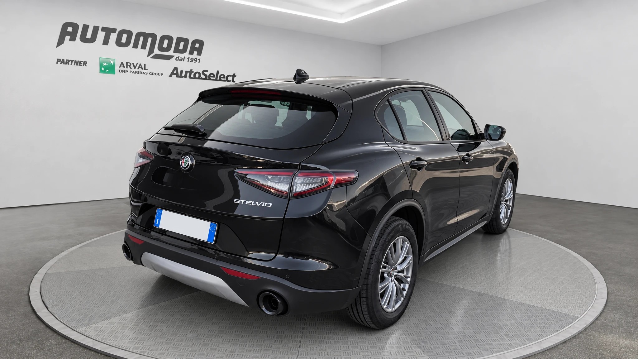 Alfa Romeo Stelvio 2.2 t Super rwd 160cv auto - foto 3 di 4