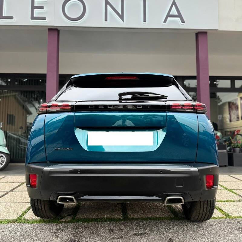 Peugeot 2008 1.2 puretech Allure s&s 100cv chilometri zero - foto 5 di 19