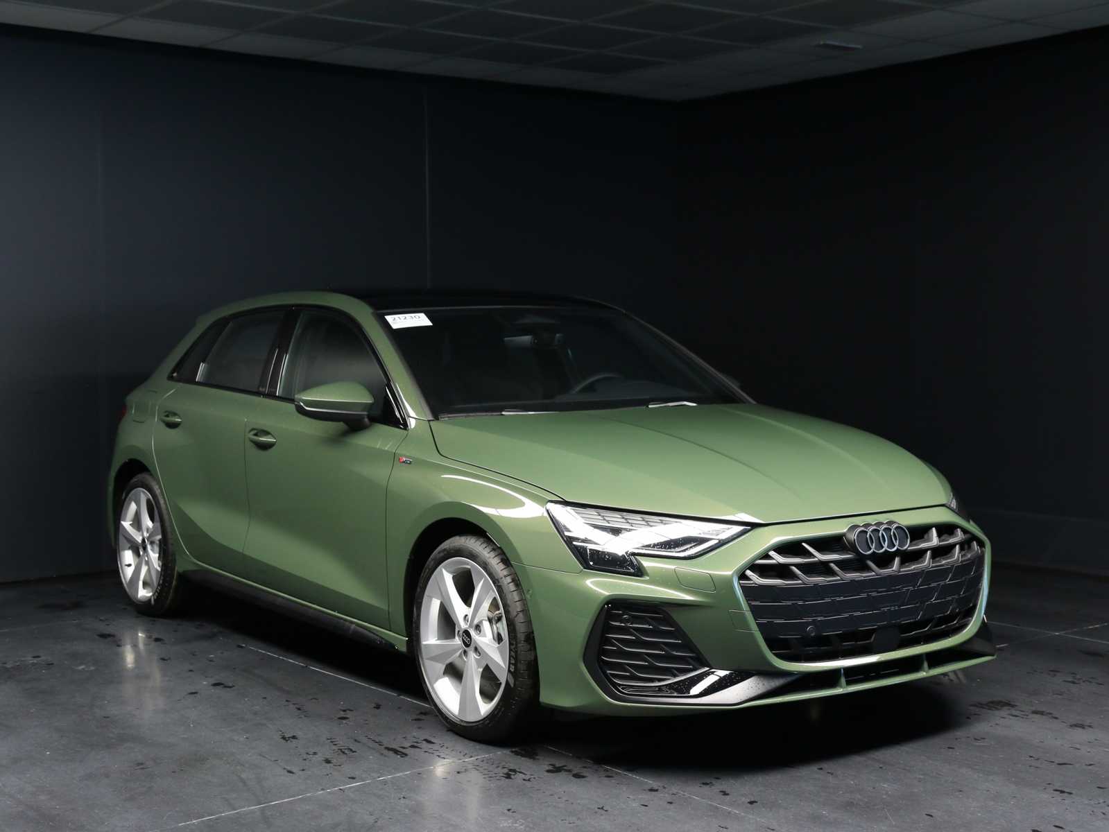 Audi A3 Sportback 1.5 tfsi mhev S line 150cv s-tronic - foto 3 di 4