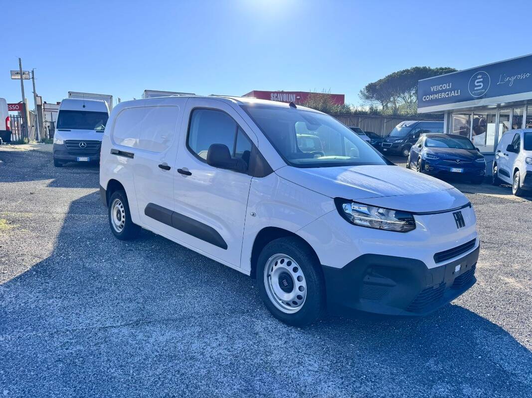 Fiat Doblo Doblò series 4 Doblò Van XL 1.5 Diesel 100 cv - foto 4 di 14