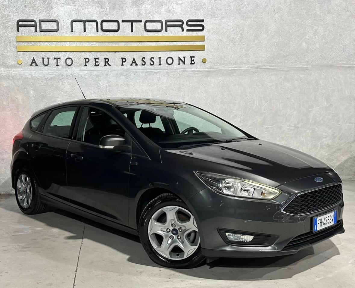 Ford Focus Benzina 5 posti, del 2017, 140.000 km, in vendita a Bareggio (MI)