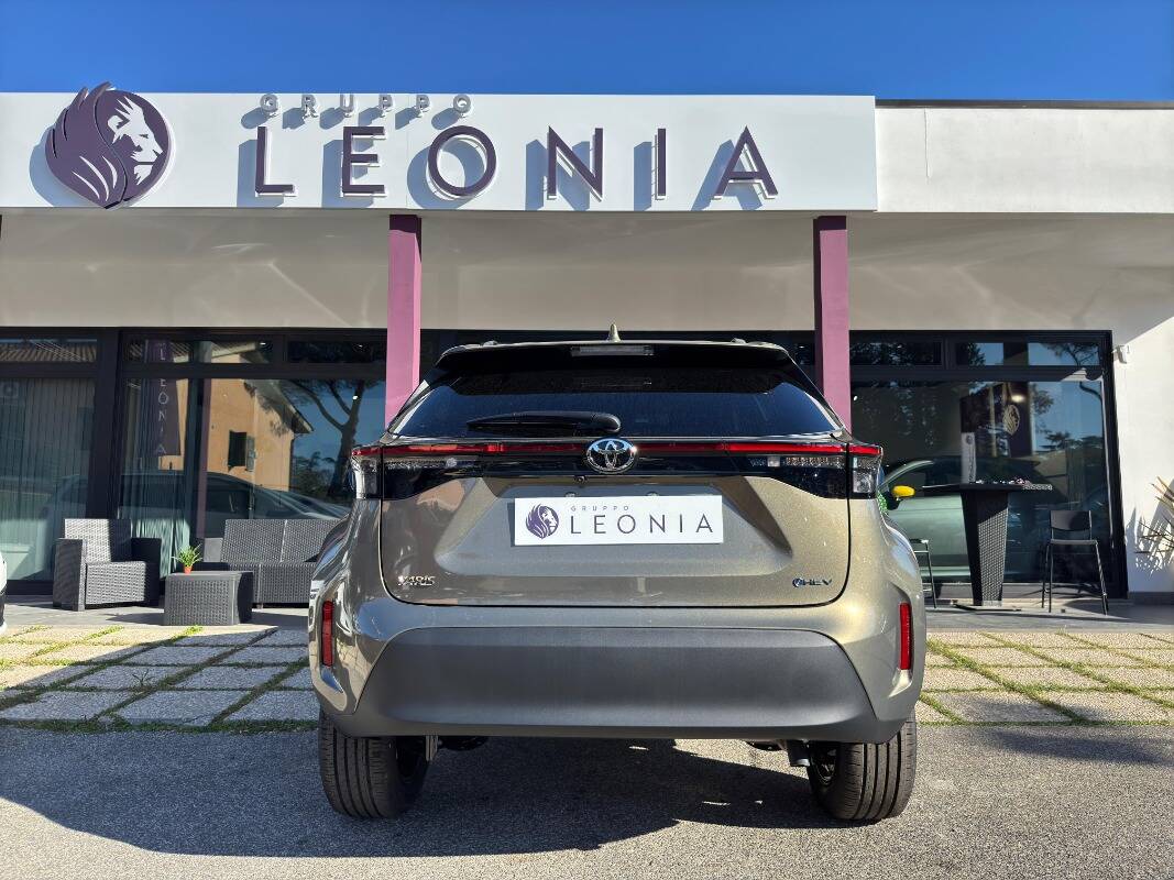 Toyota Yaris Cross 1.5h Trend fwd 130cv e-cvt - foto 5 di 18