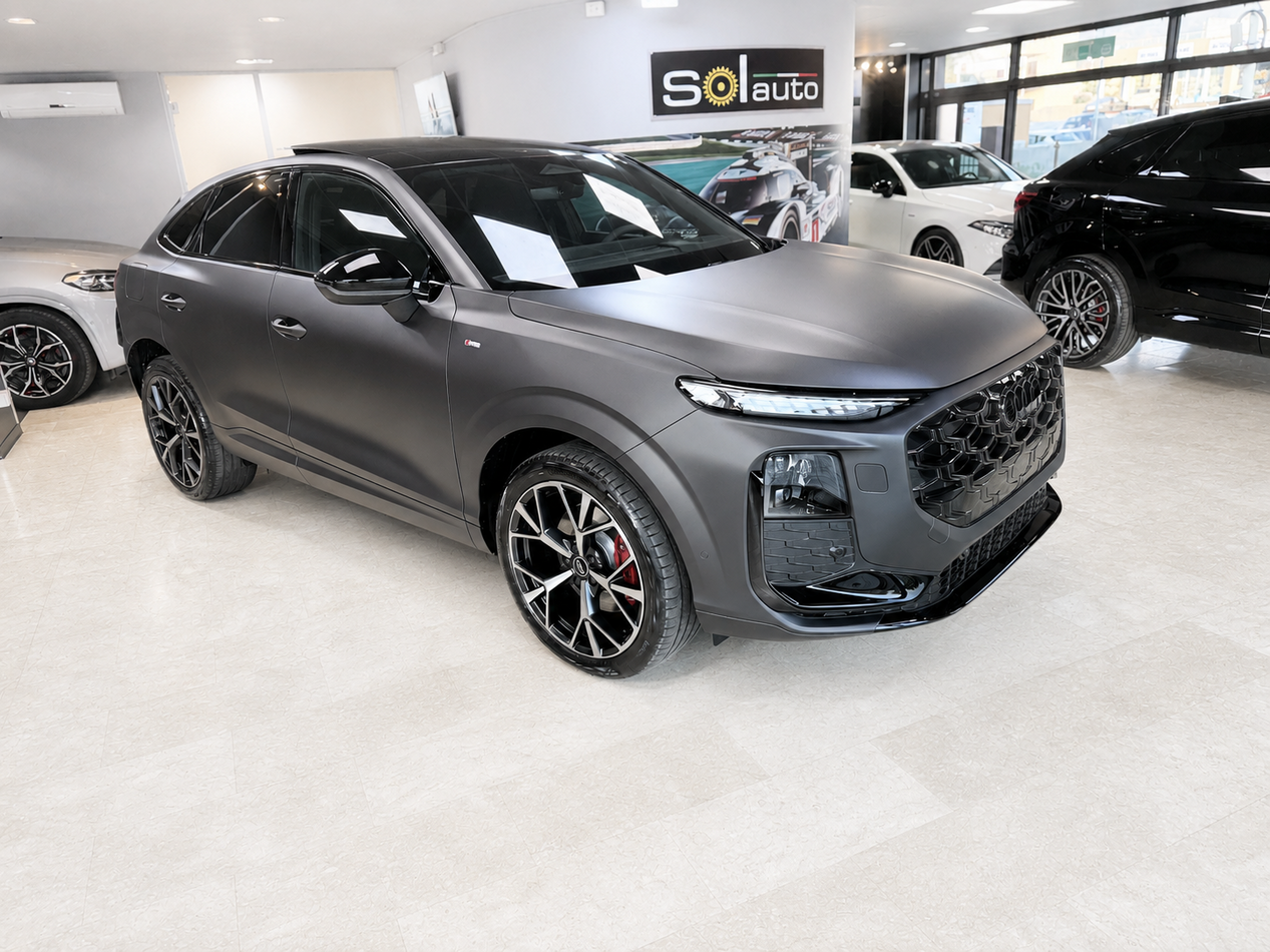 Audi Q3 2.0 tdi S line edition 150cv s-tronic - foto 4 di 12