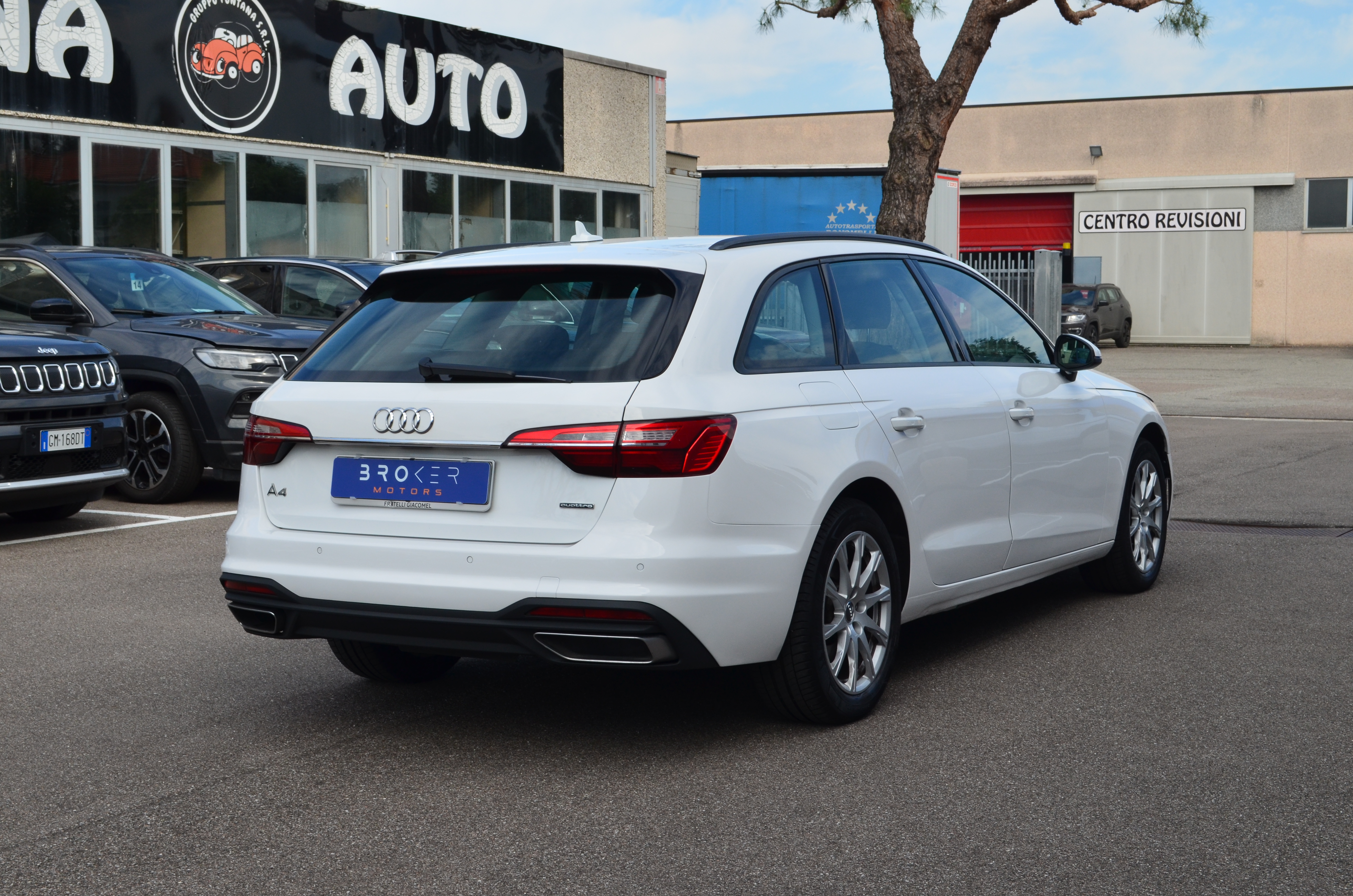 Audi A4 Avant 40 2.0 tdi Bus. Adv. quattro 190cv s-tronic - foto 4 di 4
