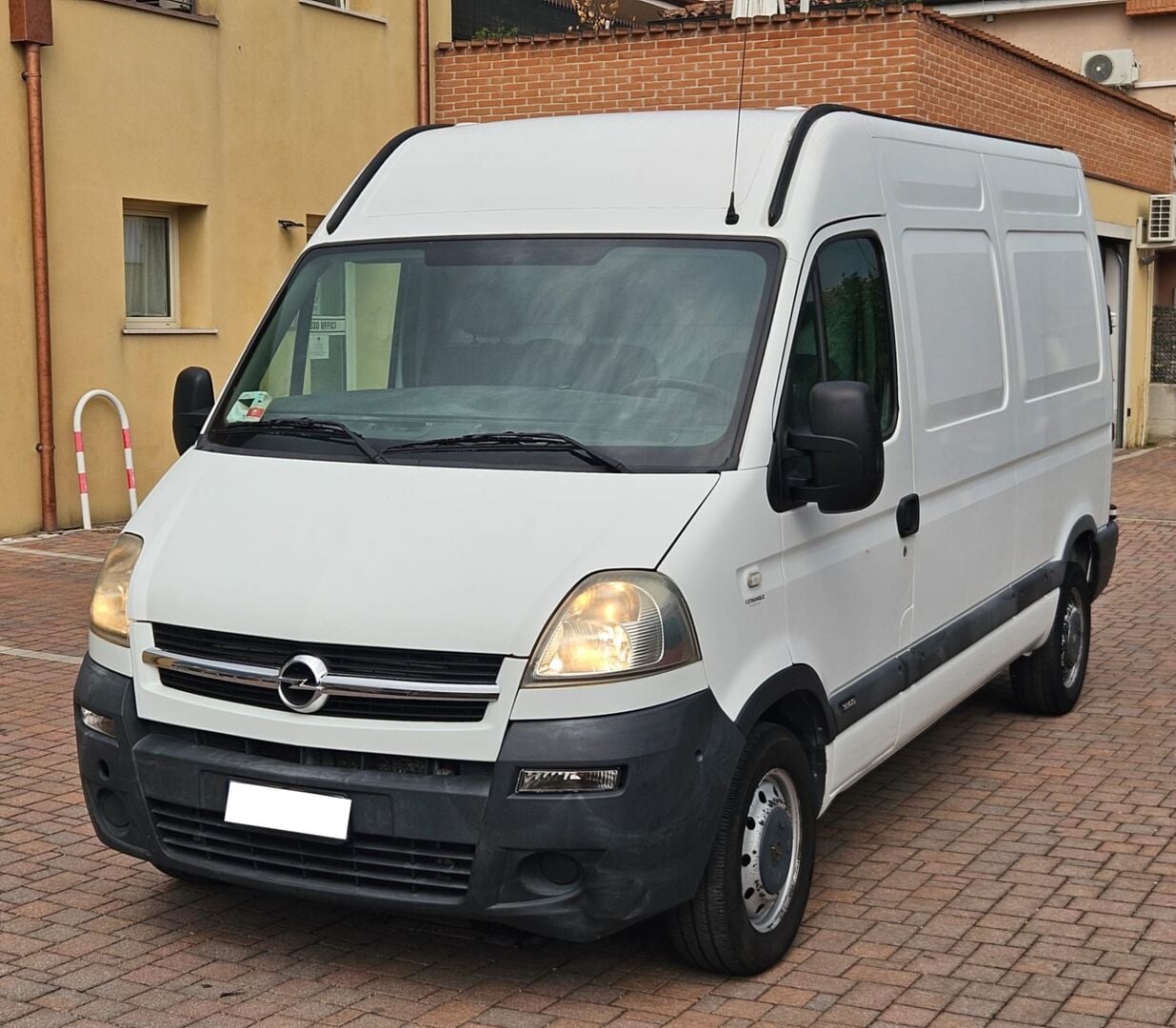 Opel - foto 3 di 9