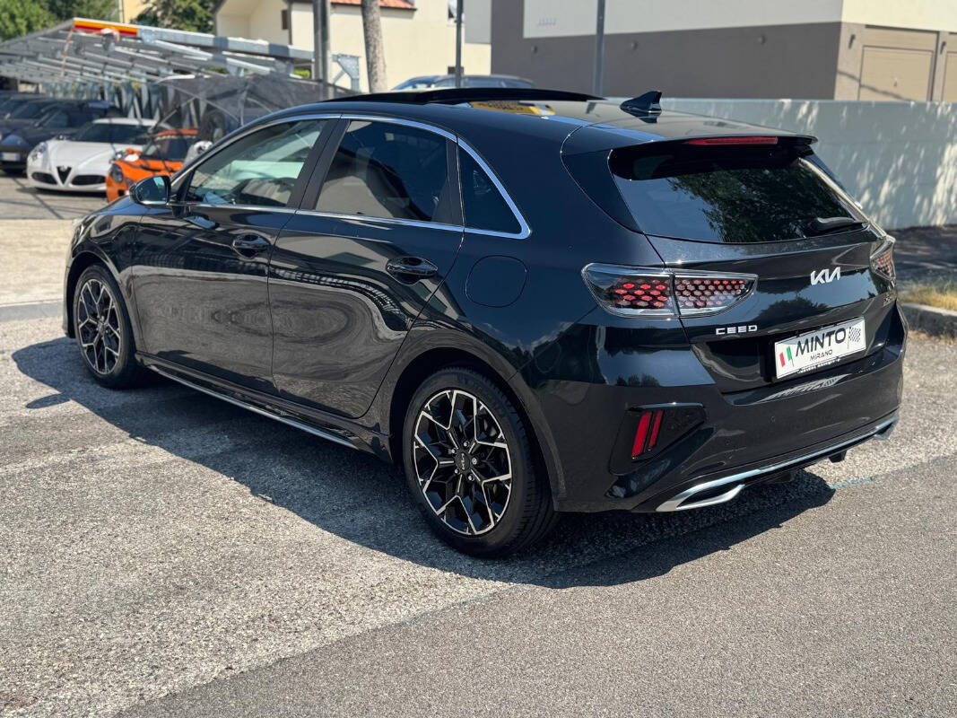 Kia Ceed / cee'd 1.0 t-gdi GT Line 120cv my20 - foto 2 di 31