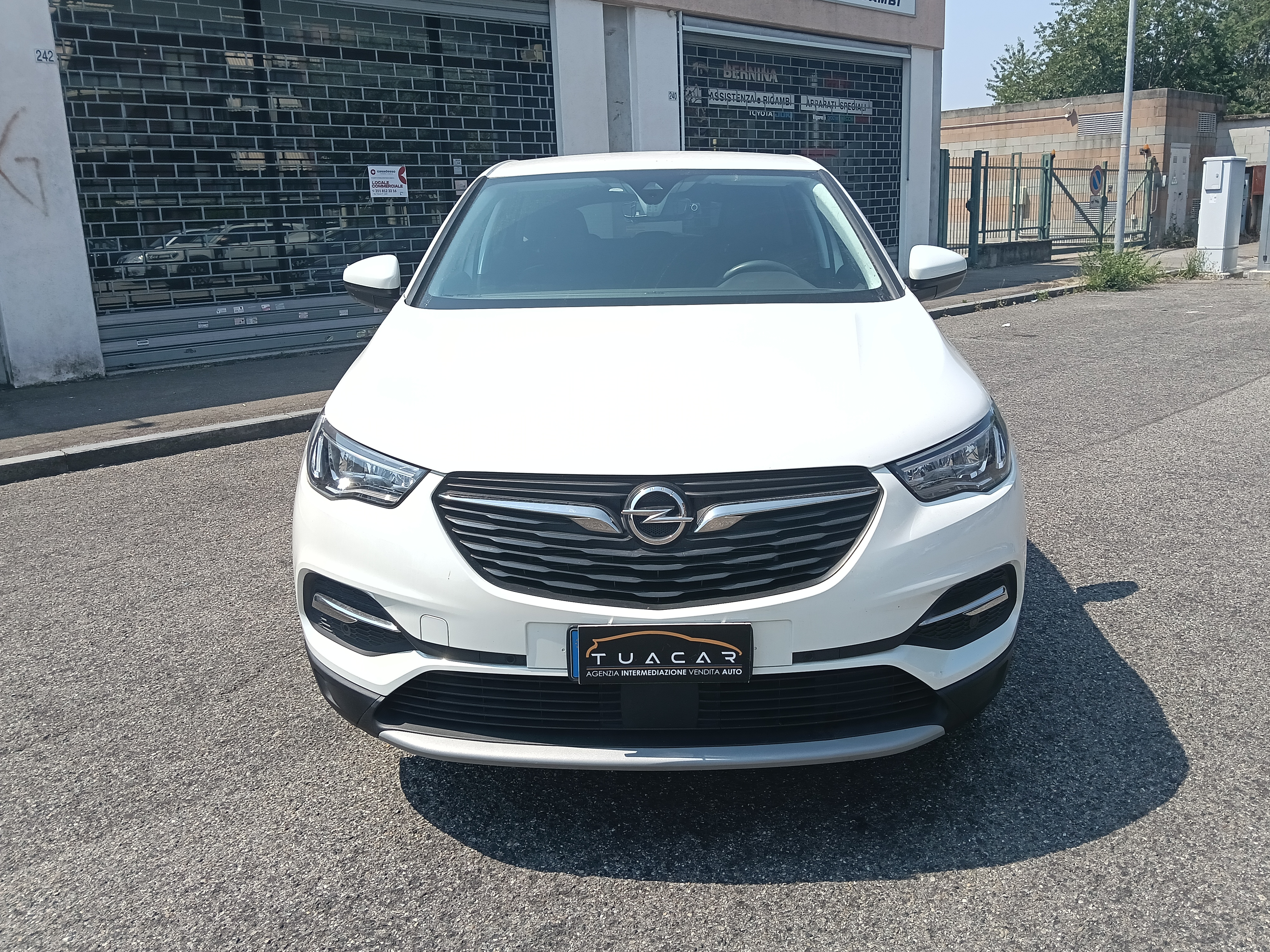 Opel Grandland X 1.6 phev Elegance fwd auto - foto 2 di 4