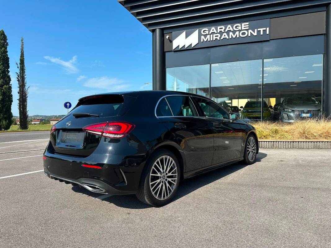 Mercedes-Benz A 180 180 d Premium auto - foto 3 di 22