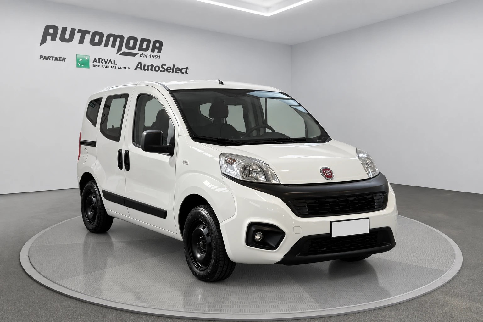 Fiat Qubo 1.4 EASY METANO - foto 3 di 4