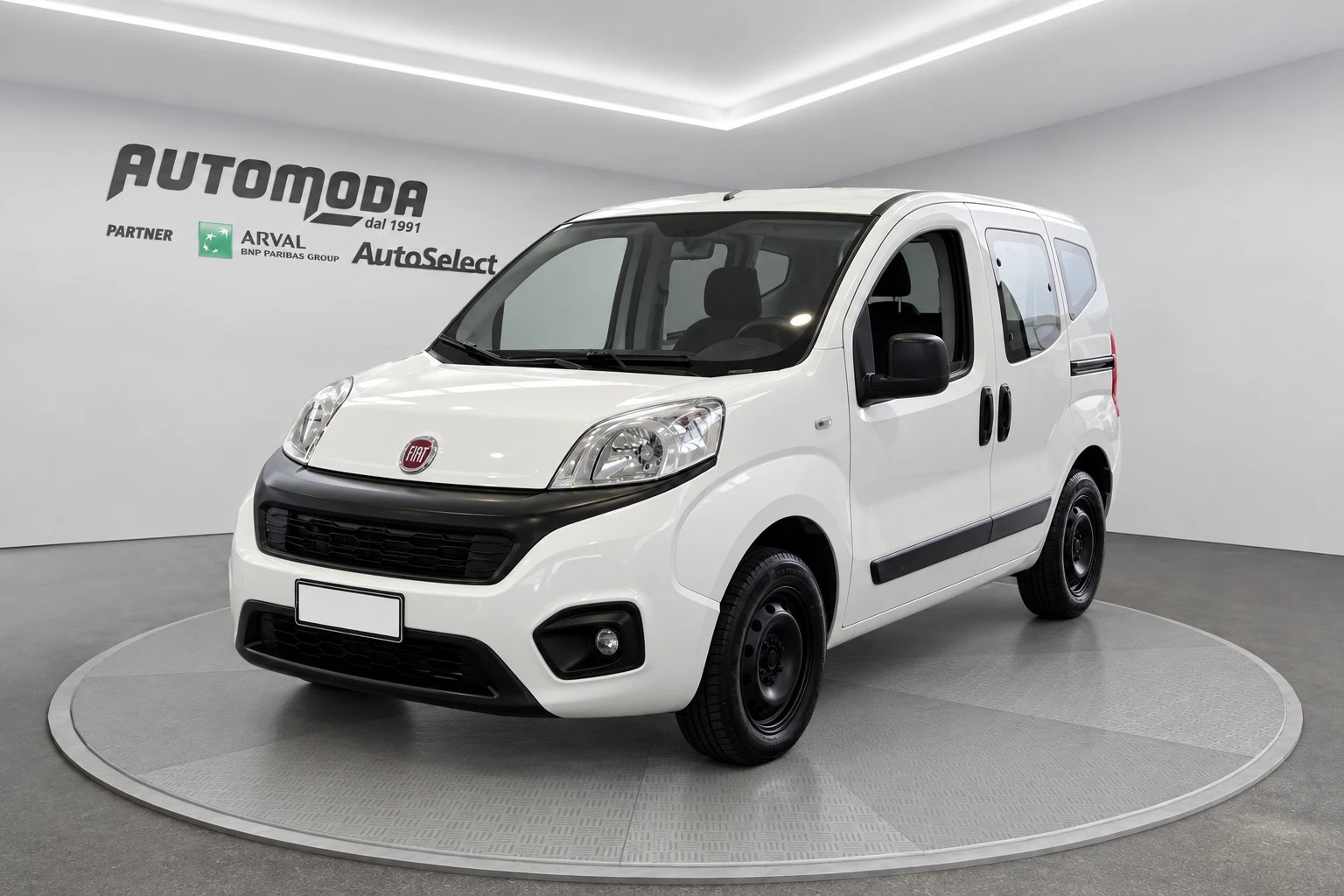Fiat Qubo 1.4 EASY METANO, del 2018, 83.746 km, in vendita a San Miniato (PI)