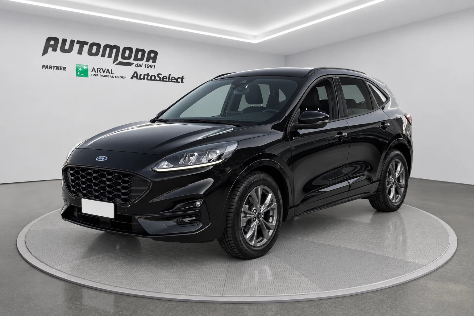 Ford Kuga 2.0 120CV 2WD ST-Line Auto, del 2023, 63.630 km, in vendita a San Miniato (PI)
