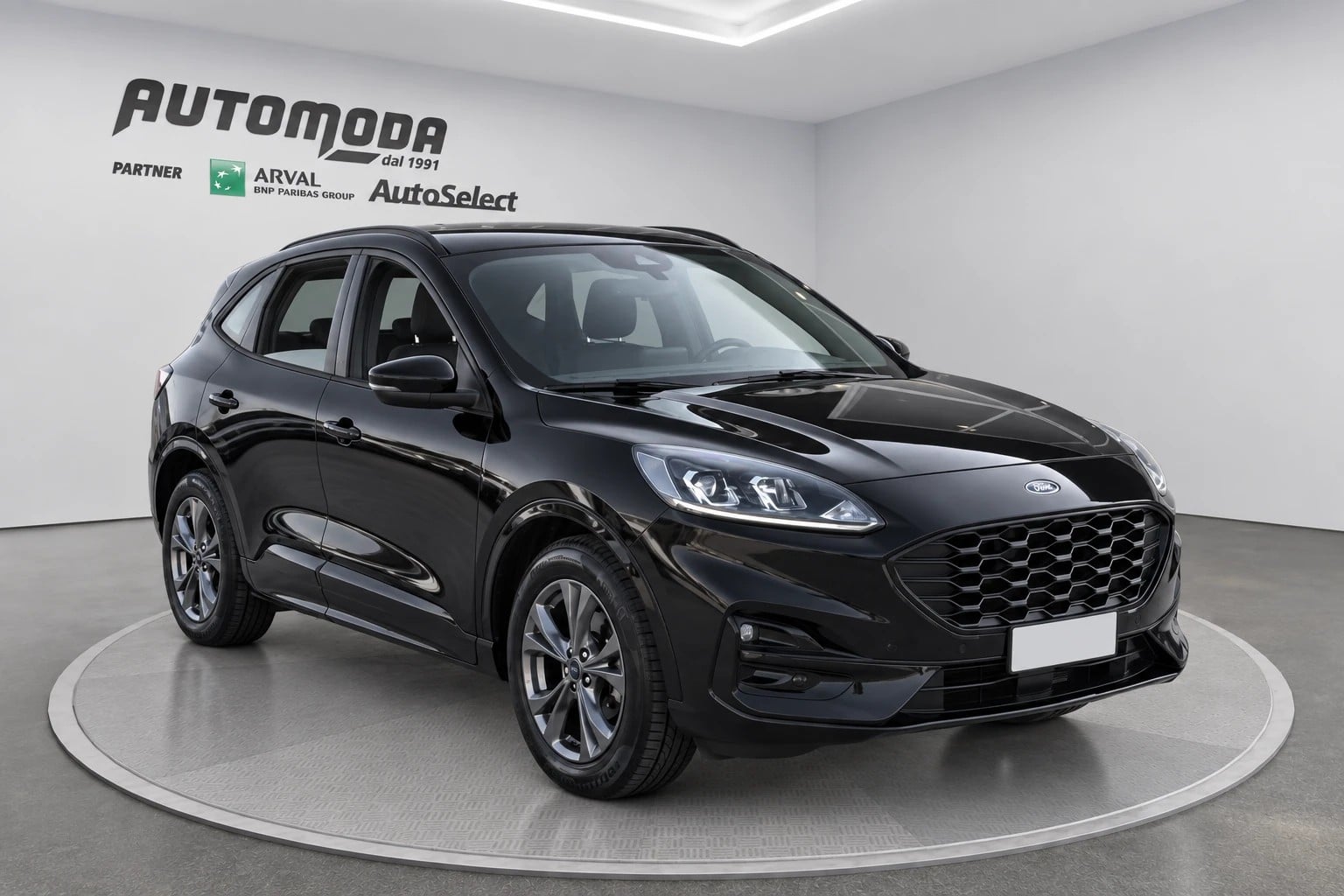 Ford Kuga 2.0 120CV 2WD ST-Line Auto - foto 3 di 4