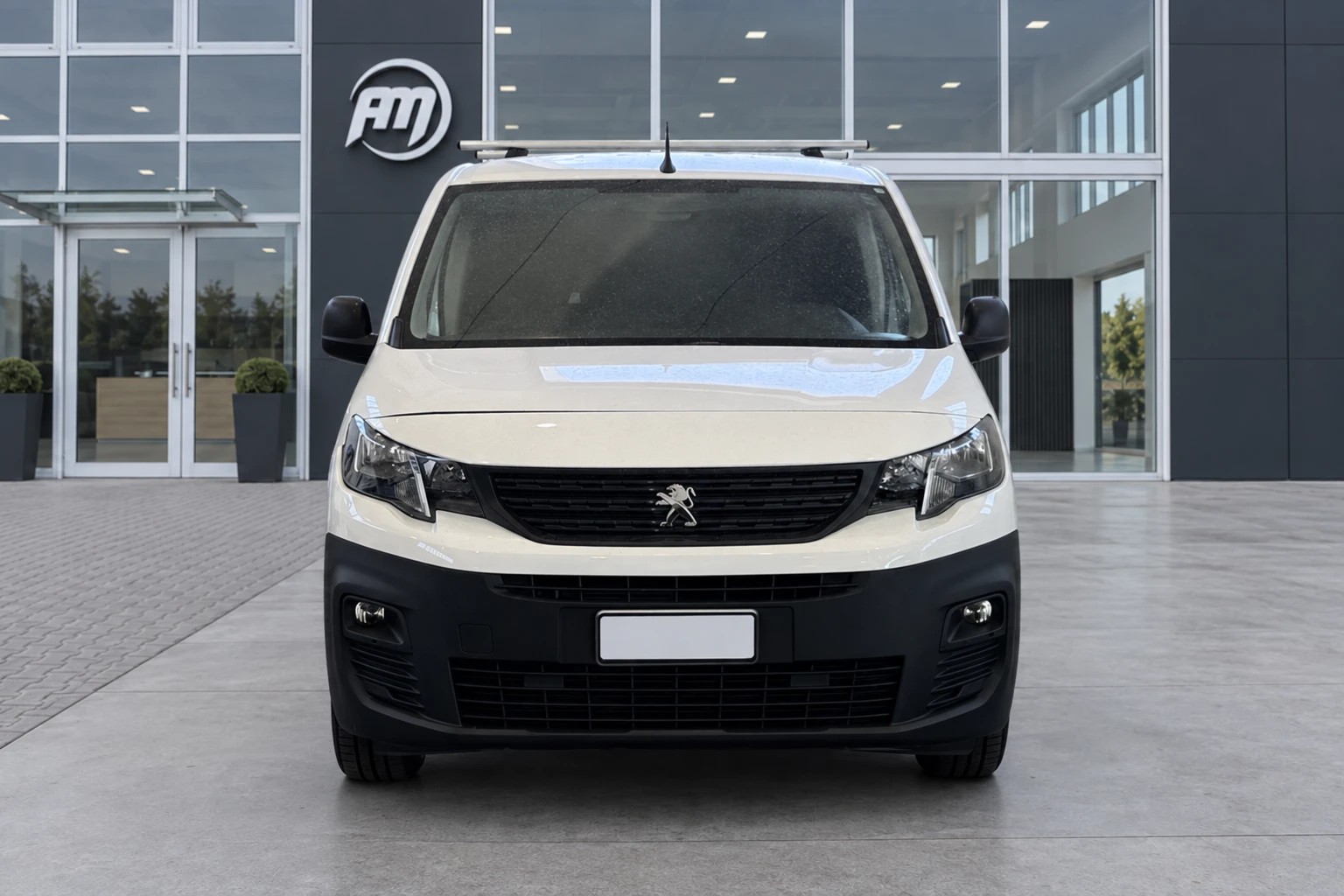Peugeot Partner 2018 Partner L1 100cv Allestito 3 posti - foto 2 di 4