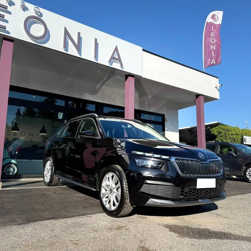 Skoda Kamiq 1.0 tsi Style 95cv *GARANZIA 24 MESI*, del 2023, in vendita a Frascati (RM)