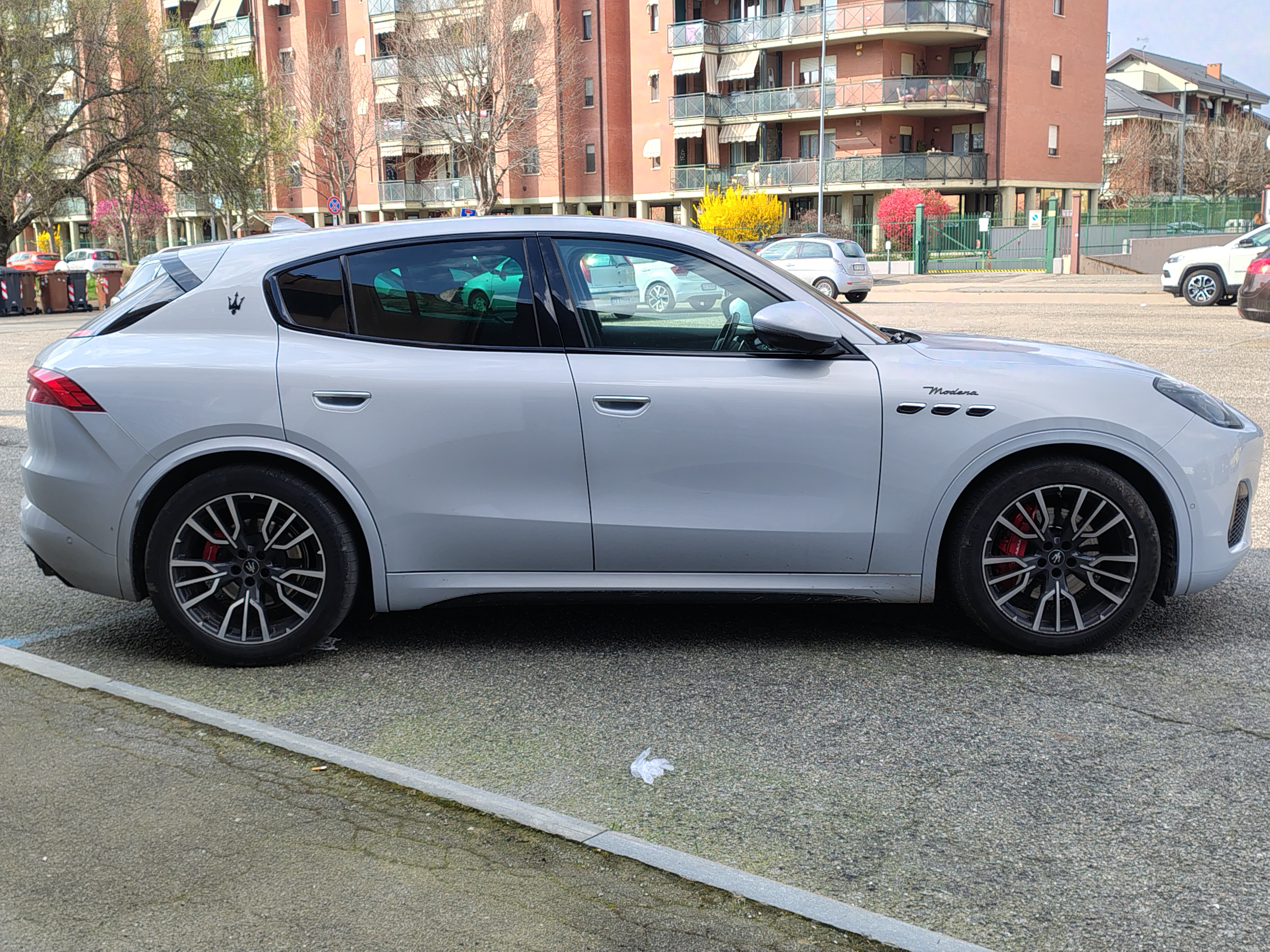 Maserati Grecale 2.0 mhev Modena 330cv auto - foto 3 di 4