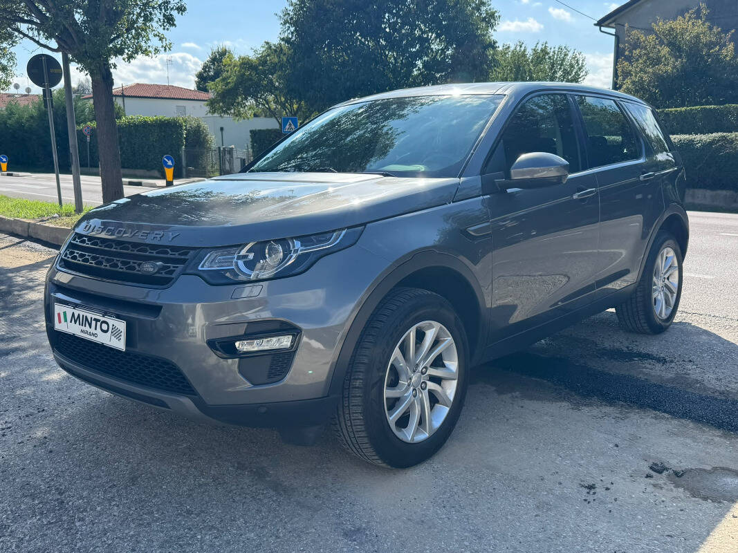 Land Rover Discovery Sport 2.0 td4 Pure Business edition awd 150cv auto my18, del 2018, 190.000 km, in vendita a Mirano (VE)
