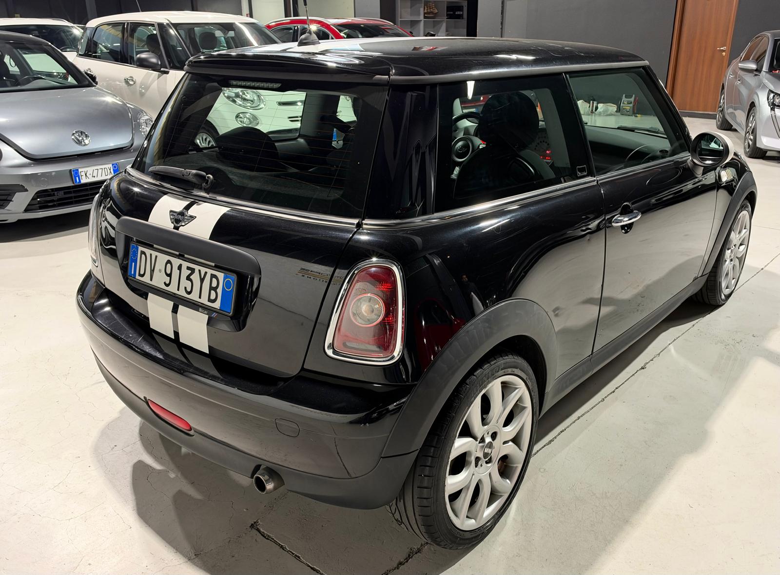 MINI One Benzina Neopatentati 60.000km - foto 4 di 4