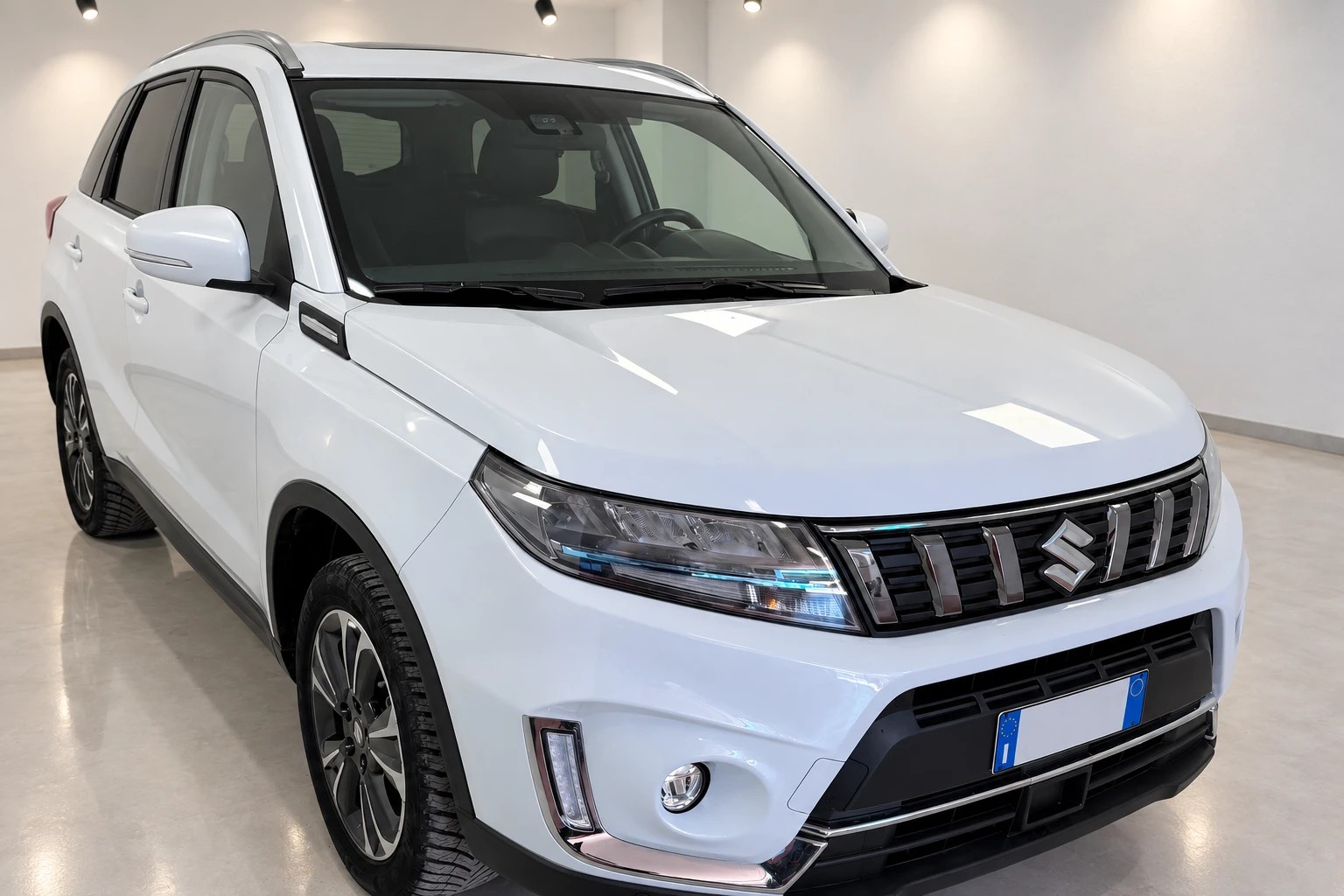Suzuki Vitara 1.5h 140v Starview 4wd allgrip auto - foto 2 di 4