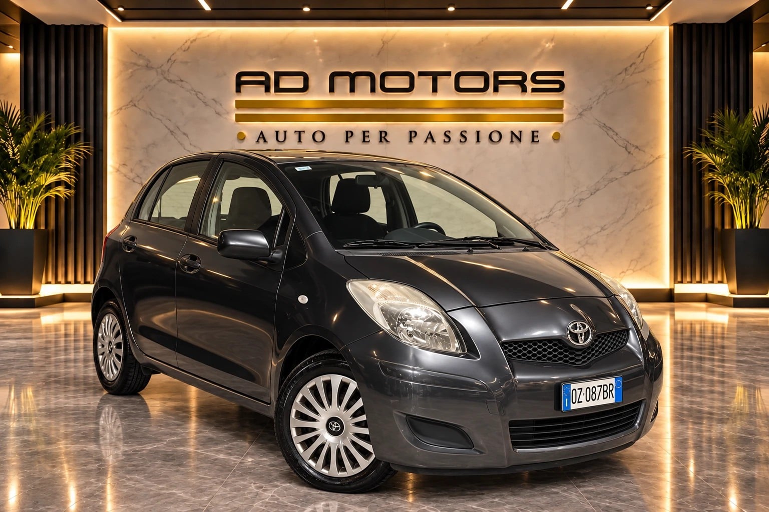 Toyota Yaris Benzina 5 posti Neopatentati, del 2009, 126.000 km, in vendita a Bareggio (MI)