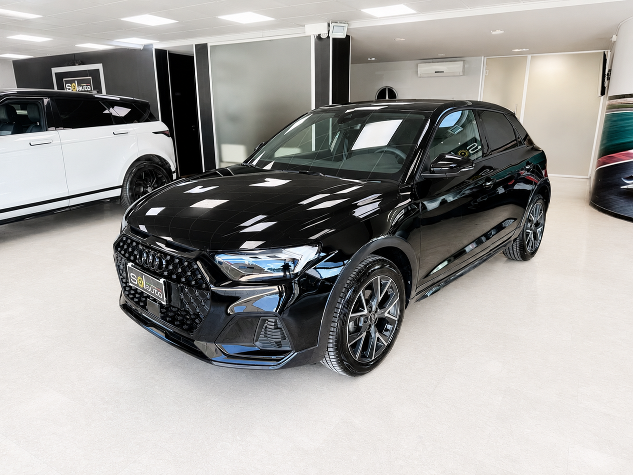 Audi A1 30 1.0 tfsi Business 116cv - foto 2 di 10