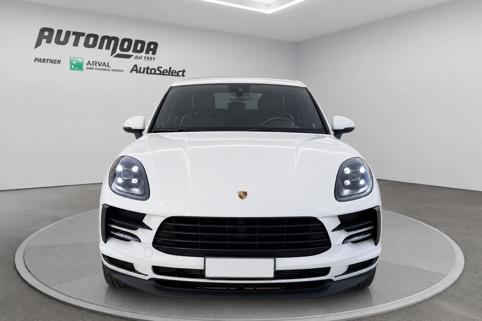 Porsche Macan 2.0 245cv pdk - foto 2 di 4