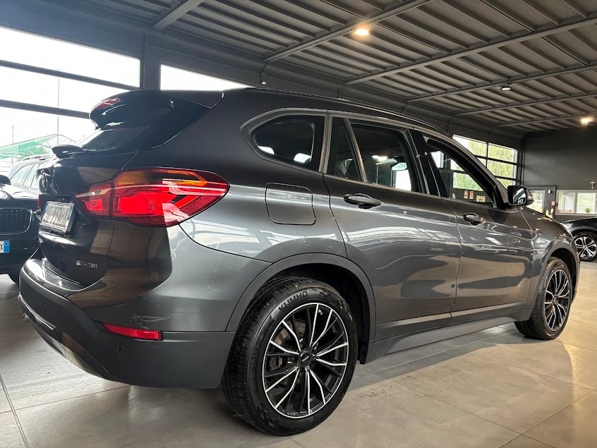 BMW X1 sdrive18i Advantage - foto 3 di 4