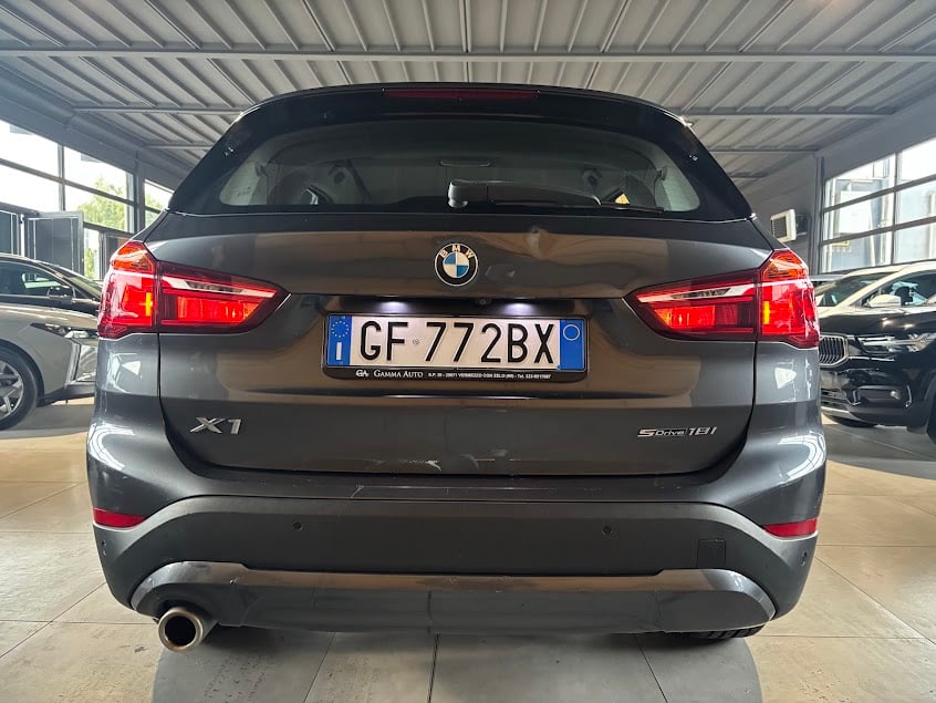 BMW X1 sdrive18i Advantage - foto 4 di 4