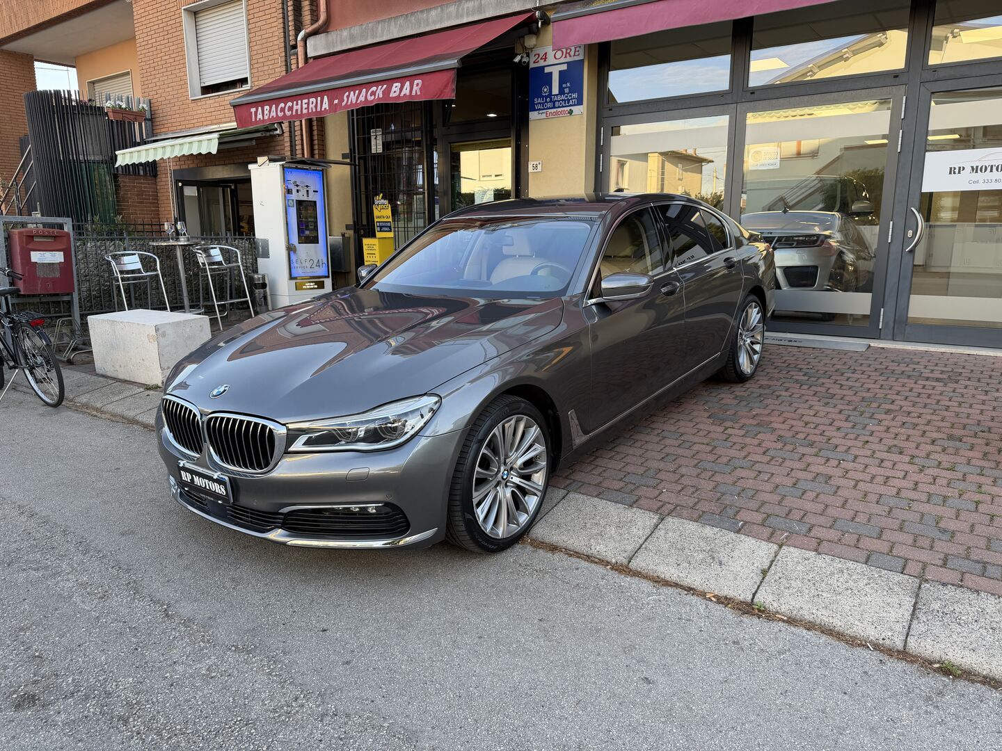 BMW 730 730d xdrive Luxury auto - foto 3 di 31