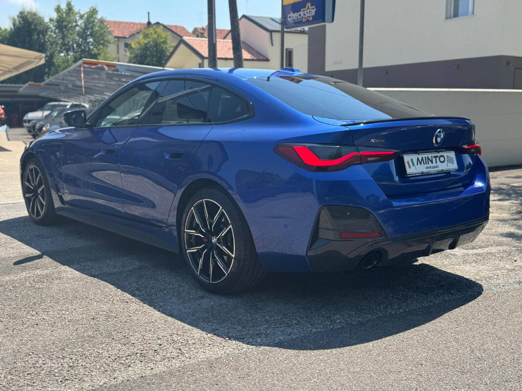 BMW 420 420d mhev 48V xdrive Msport auto - foto 2 di 32