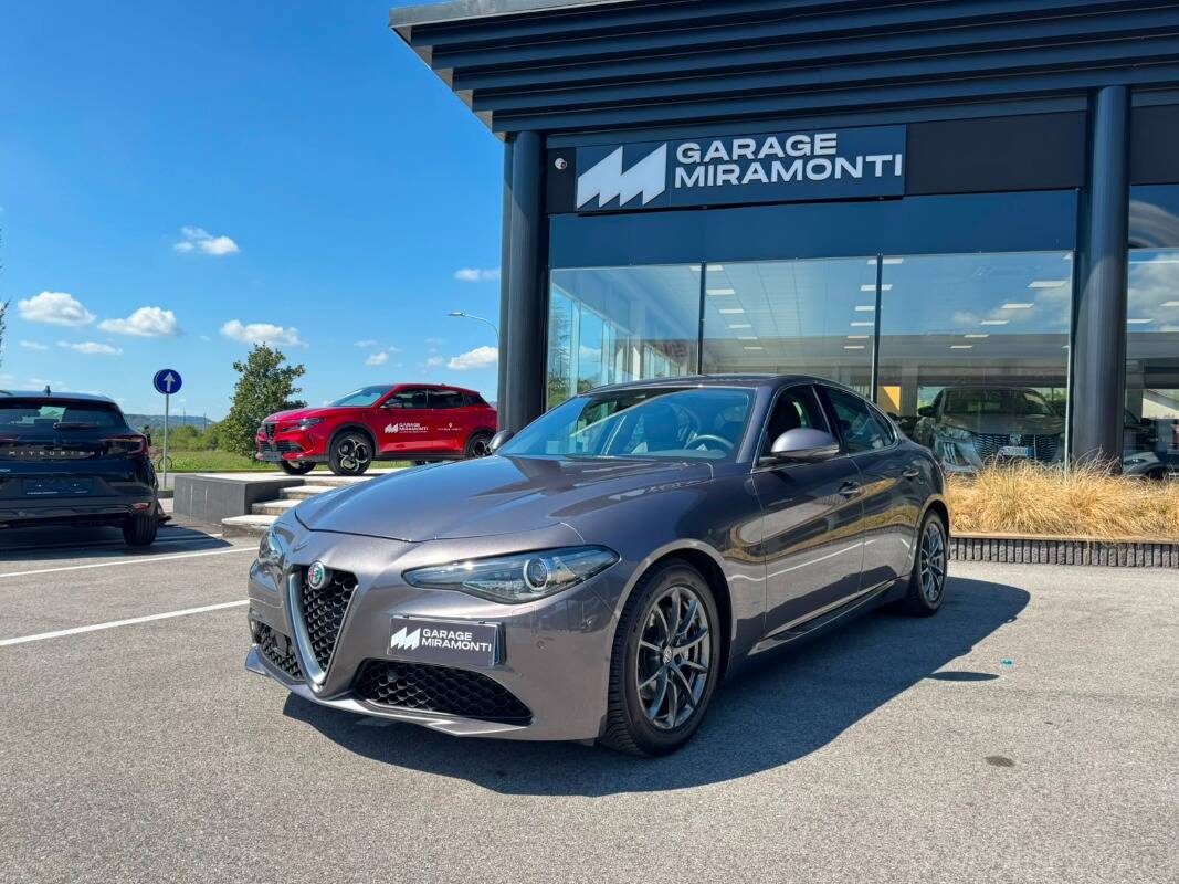 Alfa Romeo Giulia 2.2 t Super 180cv auto, del 2016, 62.150 km, in vendita a Treviso (TV)
