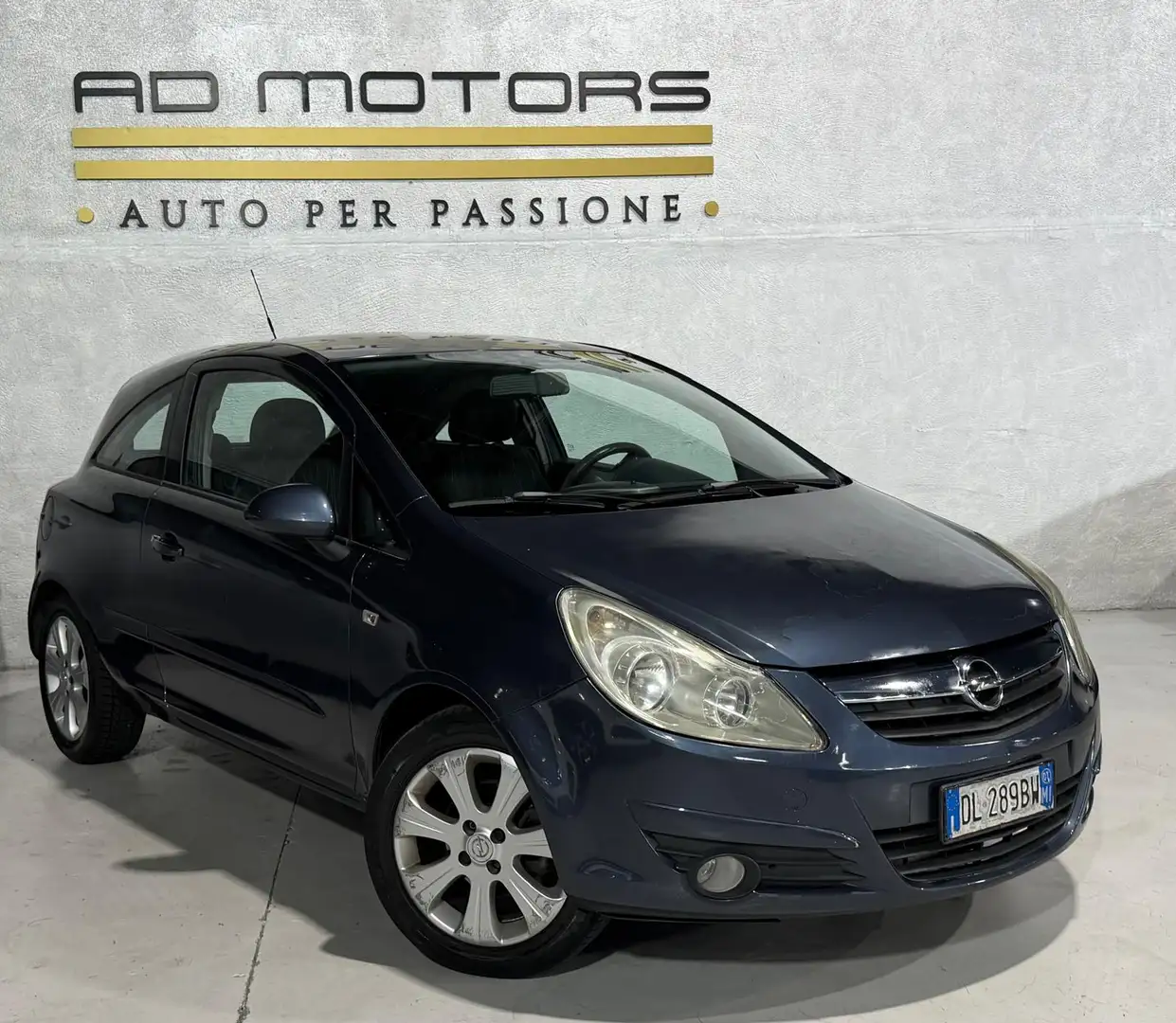 Opel Corsa 3p 1.2 Enjoy, del 2007, 214.000 km, in vendita a Bareggio (MI)