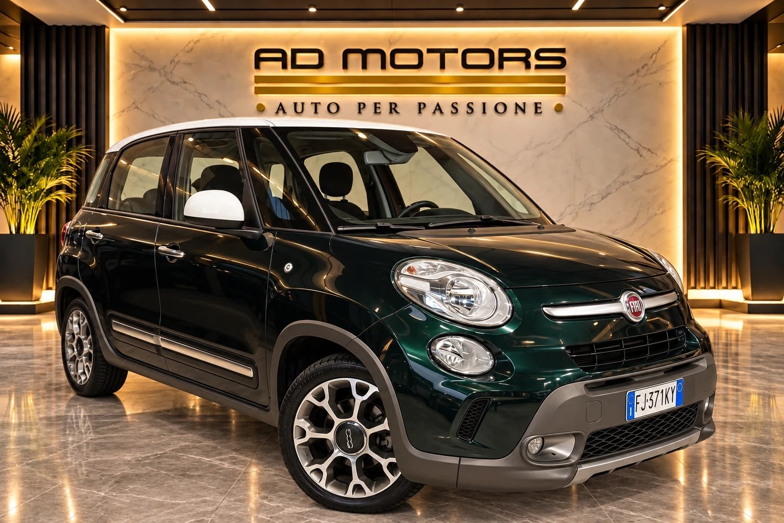Fiat 500L Trekking 95cv Benzina Neopatentati, del 2017, 98.000 km, in vendita a Bareggio (MI)