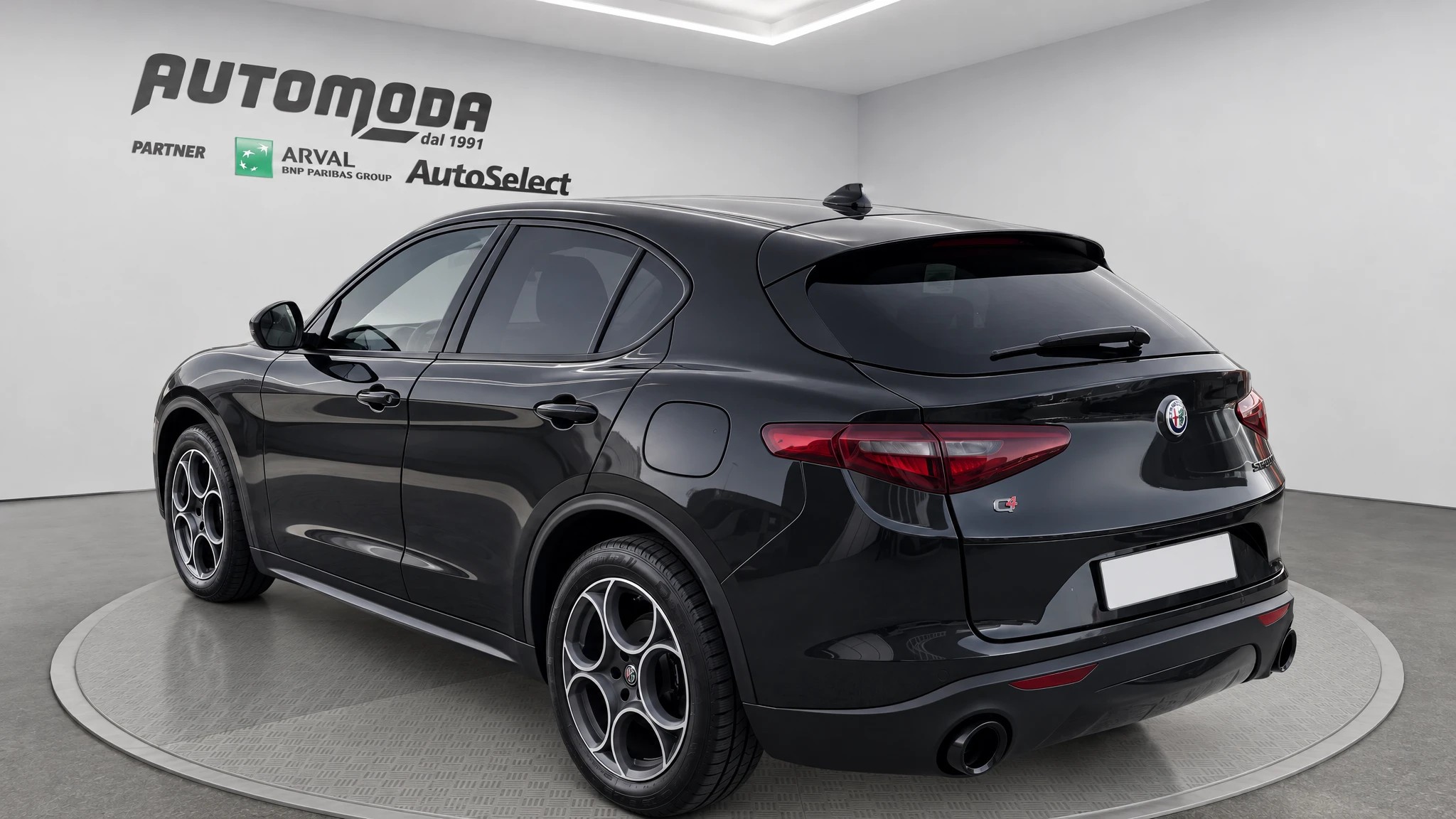 Alfa Romeo Stelvio 2.2 t Sprint Q4 190cv auto - foto 4 di 4