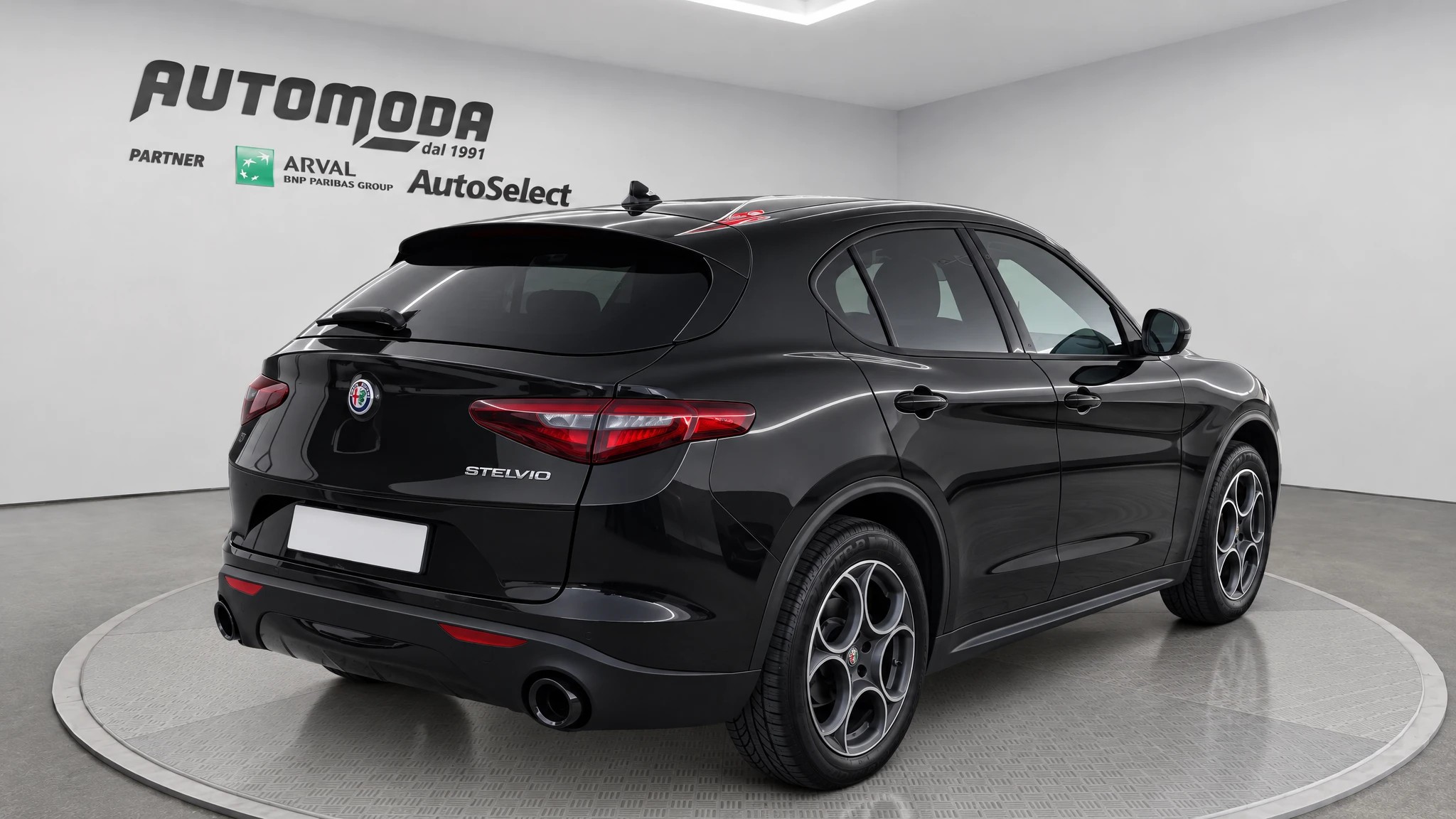 Alfa Romeo Stelvio 2.2 t Sprint Q4 190cv auto - foto 3 di 4