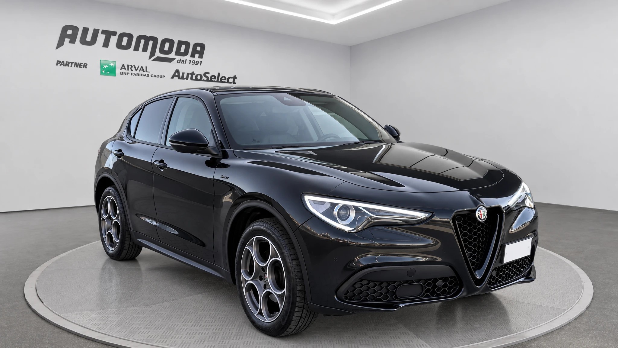 Alfa Romeo Stelvio 2.2 t Sprint Q4 190cv auto - foto 2 di 4