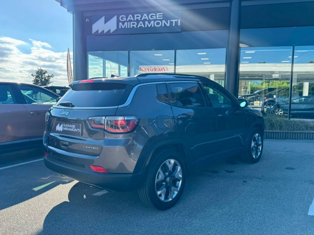 Jeep Compass 1.6 mjt Limited 2wd 120cv my19 - foto 3 di 18