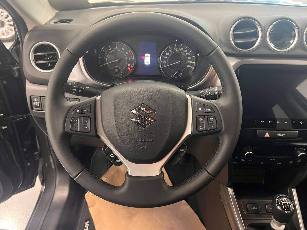 Suzuki Vitara 1.4h Cool+ 2wd - foto 3 di 3