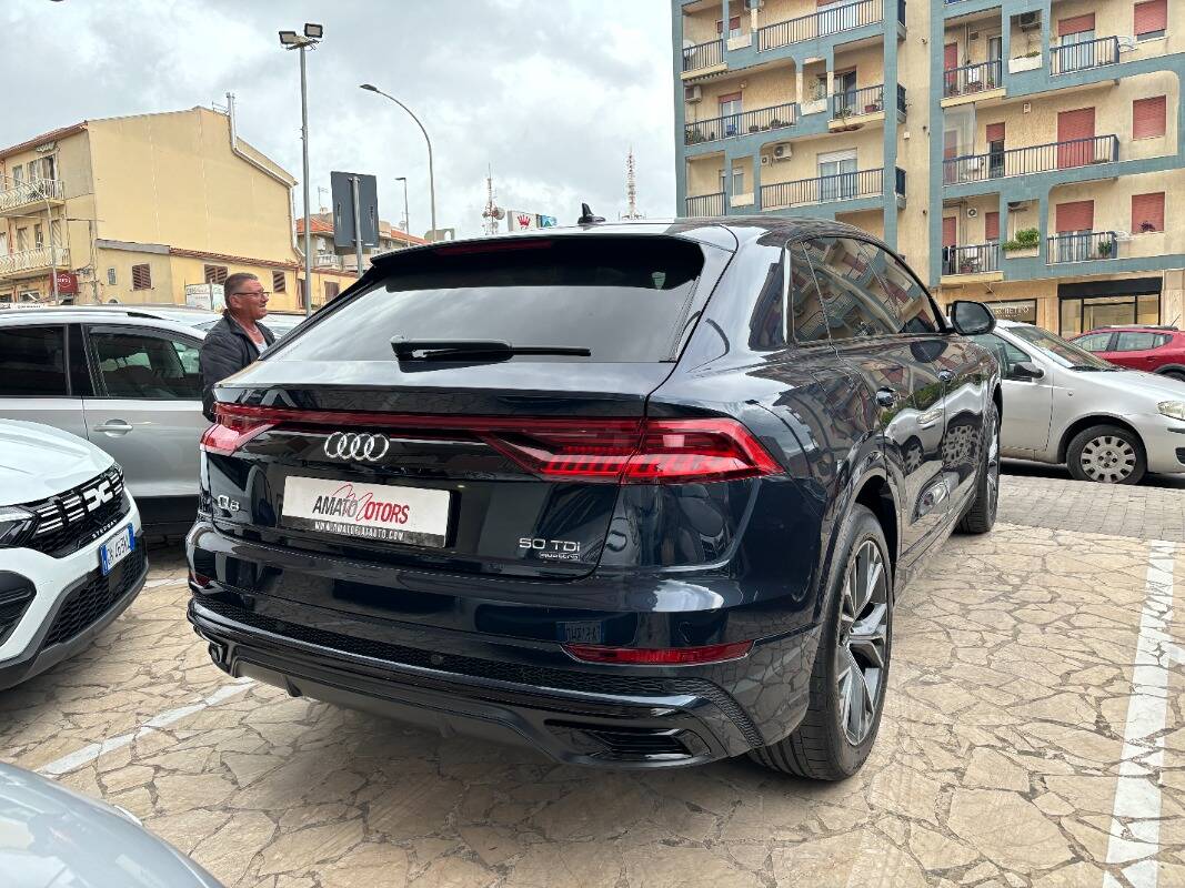 Audi Q8 50 3.0 tdi mhev Sport quattro tiptronic - foto 5 di 27