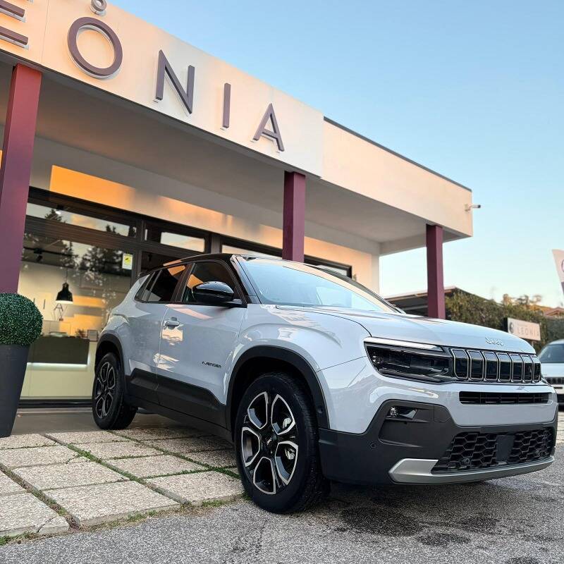 Jeep Avenger 1.2 t. e-hybr.mhev Summit fwd 110cv edct6 CHILOMETRI ZERO, del 2026, in vendita a Frascati (RM)