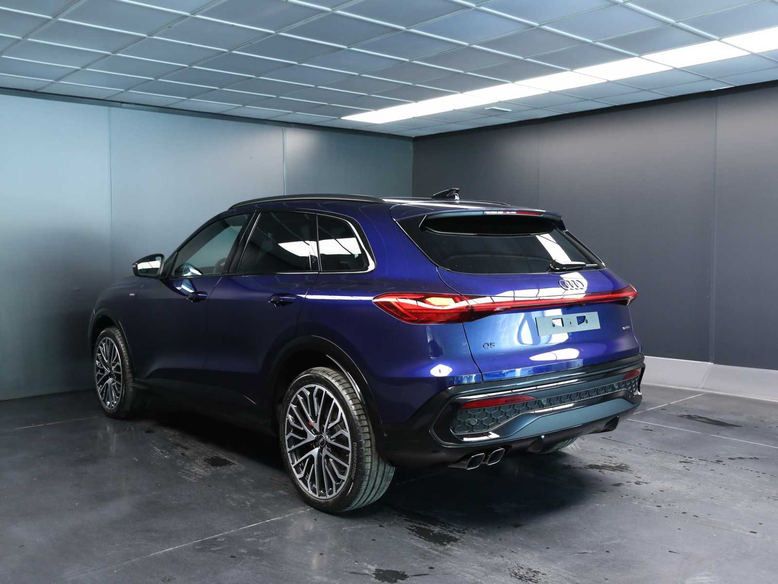 Audi Q5 2.0 tdi mhev+ S line edition quattro 204cv s-tronic - foto 3 di 4