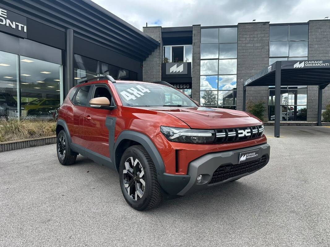 Dacia Duster 1.2 mild hybrid Extreme 4x4 130cv - KM0 - foto 2 di 18