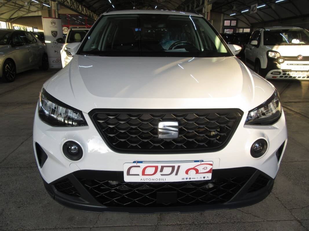 SEAT Arona 1.0 ecotsi Style 110cv dsg - foto 2 di 4