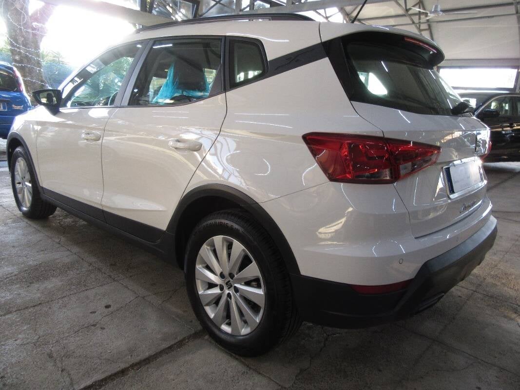 SEAT Arona 1.0 ecotsi Style 110cv dsg - foto 4 di 4