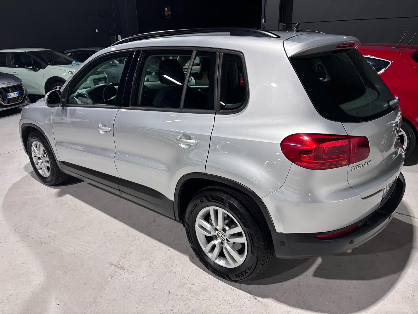 Volkswagen Tiguan Benzina Parcheggio Automatico - foto 4 di 4