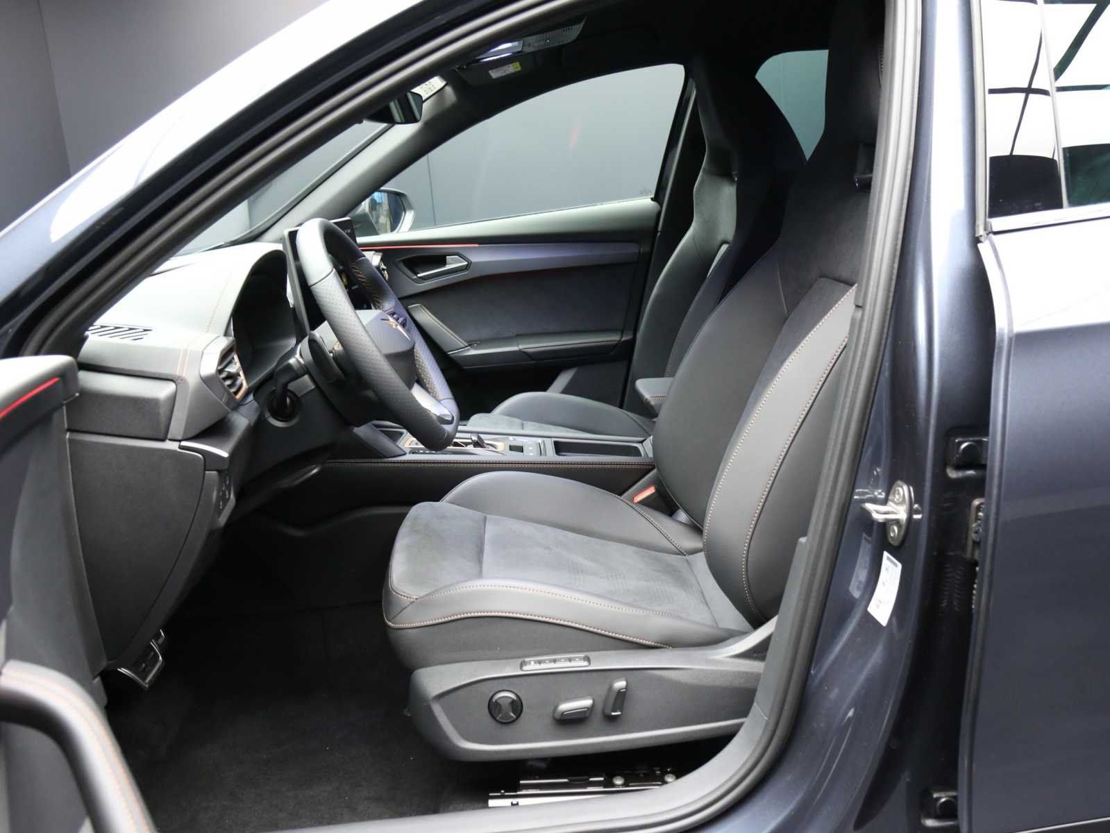 CUPRA Formentor 2.0 tsi VZ 4drive 333cv dsg - foto 3 di 4