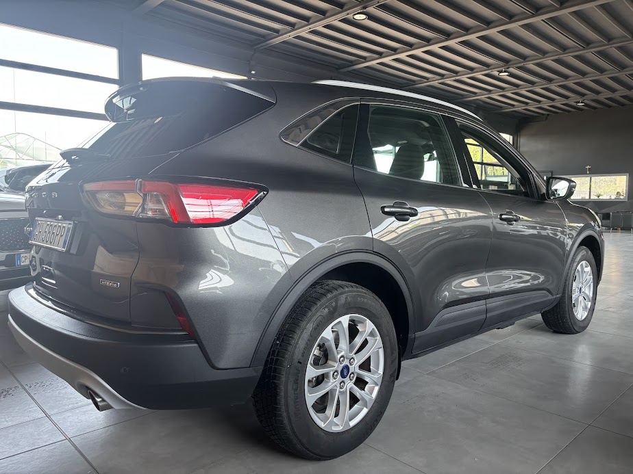 Ford Kuga 2.5 phev Titanium 2wd 225cv AUT. CON IVA ESPOSTA - foto 4 di 4