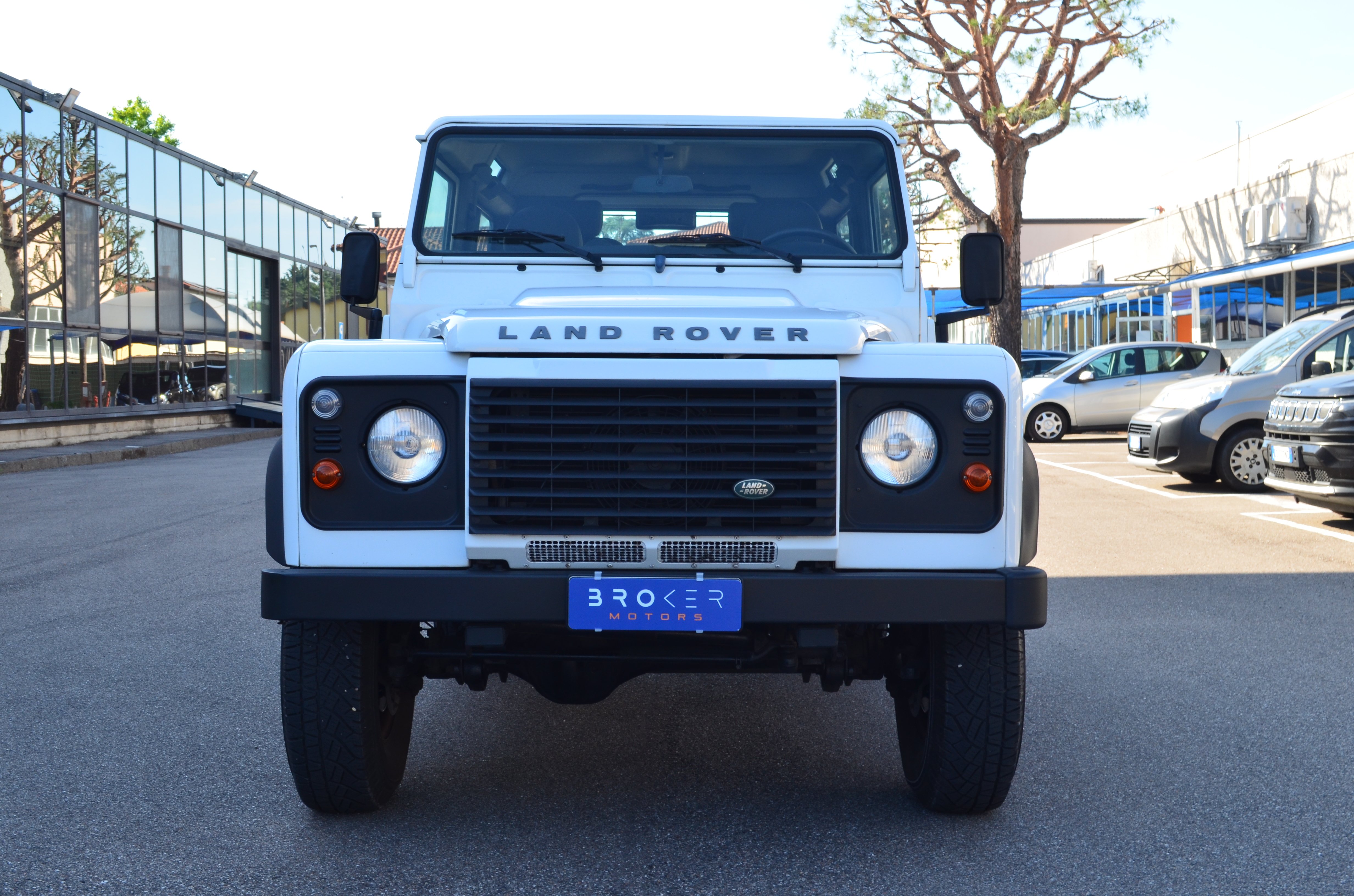 Land Rover Defender 90 2.2 td SW - foto 3 di 4